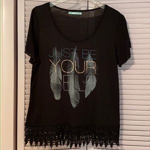 “Just Be Yourself” XXL Maurice’s top